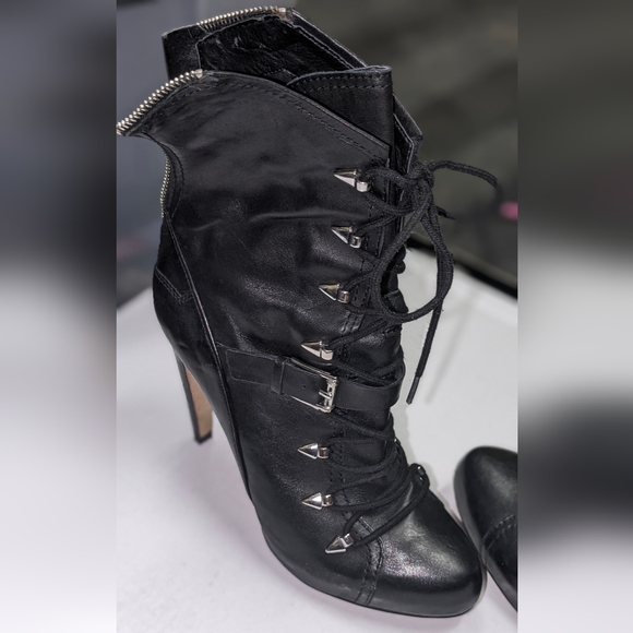 Sam Edelman Zip & Tie Up Ankle High Heel Boots with Decorative Spikes Size 7 1/2 - Picture 2 of 9